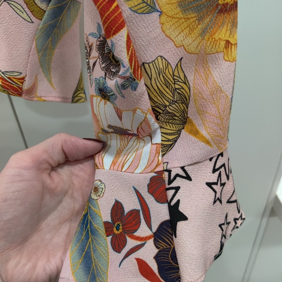 Topshop Ruched Crop Top - Picture 6 of 12